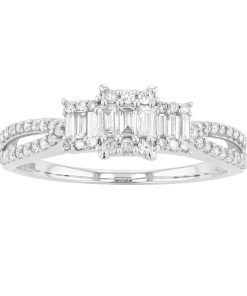 10k White Gold 1/3 Carat T.W. Diamond Engagement Ring
